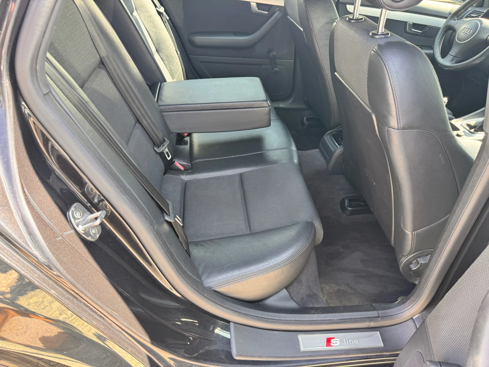 Audi A4 131к.с S-line!!!, снимка 10 - Автомобили и джипове - 55225932