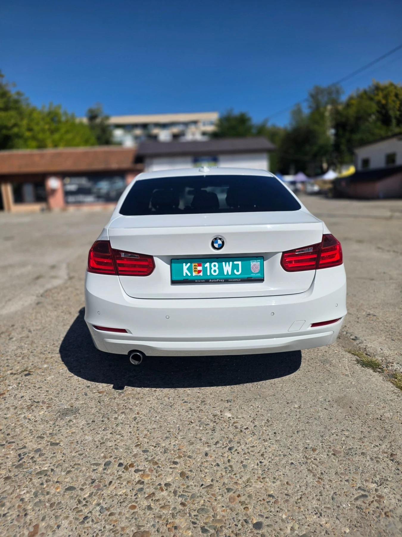 BMW 318 2.0d sport-line, снимка 3 - Автомобили и джипове - 56123769