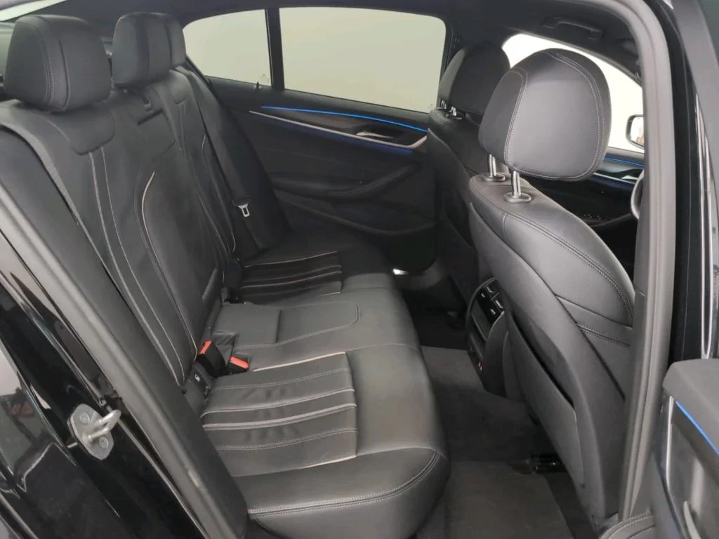 BMW 520 PLUG IN HYBRID LEATHER NAVI CAM LED, снимка 6 - Автомобили и джипове - 56306425