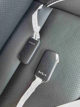 Kia Niro 65kwh Всички екстри, снимка 9
