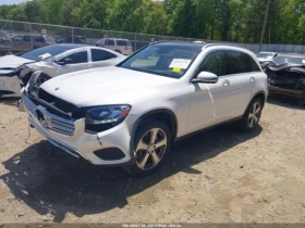  Mercedes-Benz GLC 30...