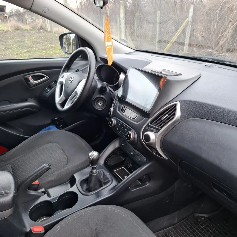 Hyundai IX35  2.0 CRDi 4WD - 136 к.с, снимка 6 - Автомобили и джипове - 47697200