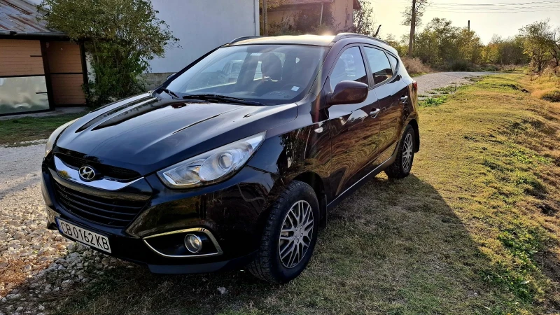 Hyundai IX35  2.0 CRDi 4WD - 136 к.с, снимка 1 - Автомобили и джипове - 47697200