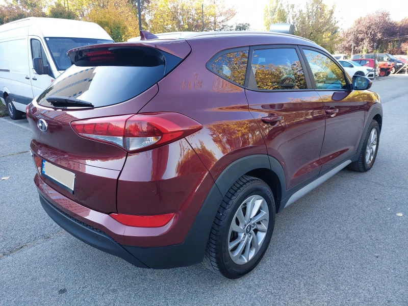 Hyundai Tucson 2, 0i ГАЗОВ ИНЖЕКЦИОН, снимка 5 - Автомобили и джипове - 47693827