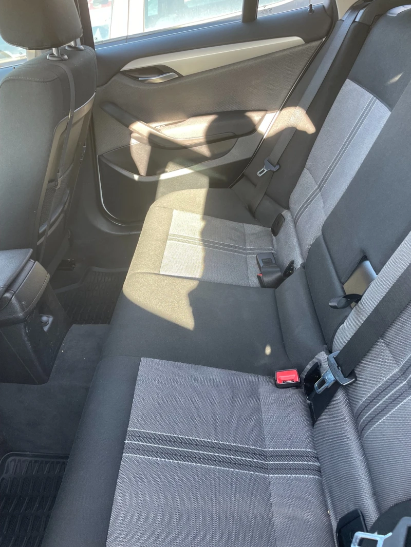 BMW X1 Drive, снимка 8 - Автомобили и джипове - 52693676