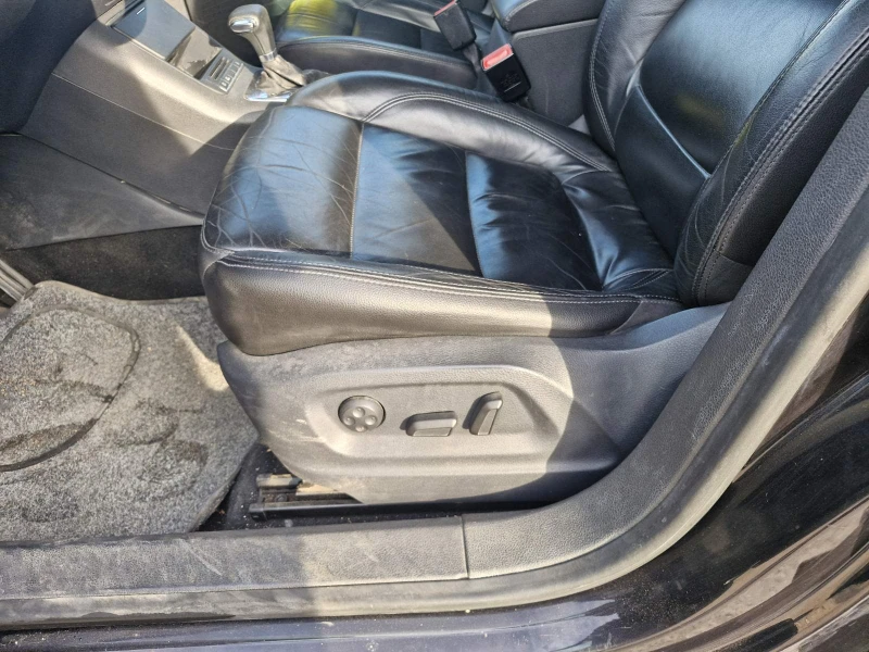 VW Tiguan 2.0 TDI, снимка 7 - Автомобили и джипове - 52848642