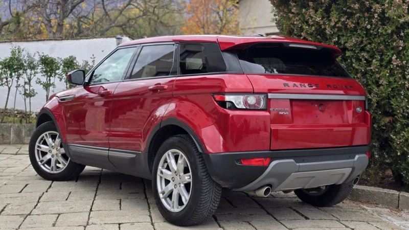 Land Rover Evoque 2.2, снимка 3 - Автомобили и джипове - 53012624