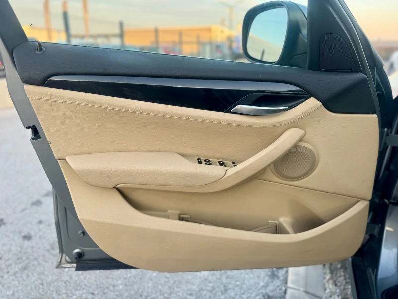 BMW X1 2.3d X-drive, снимка 9 - Автомобили и джипове - 53119488