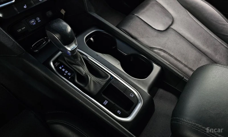 Hyundai Santa fe, снимка 9 - Автомобили и джипове - 53153849