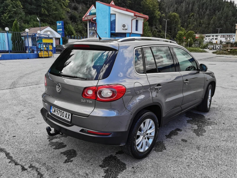 VW Tiguan 2.0 tdi 4motion, снимка 2 - Автомобили и джипове - 53162846