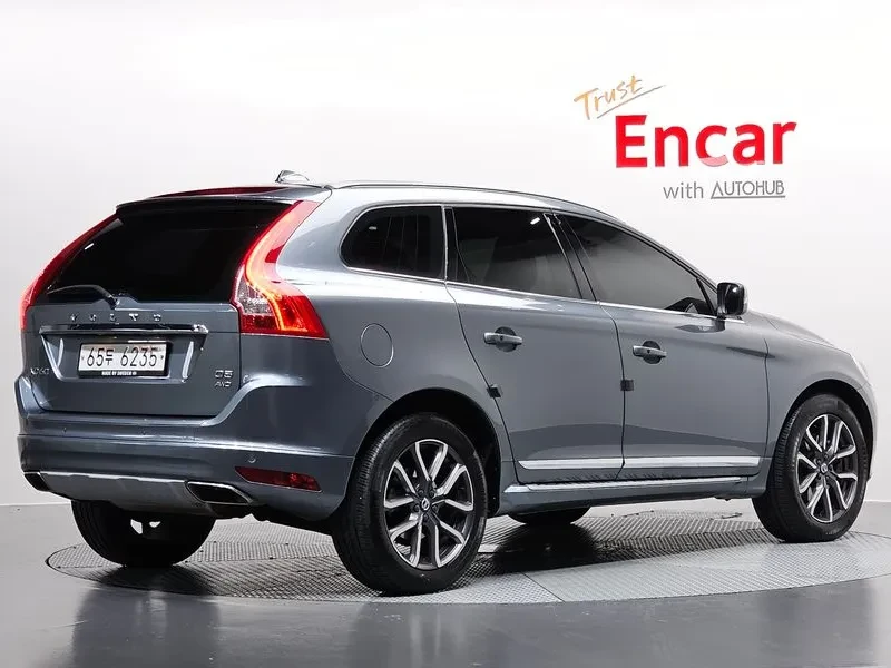 Volvo XC60 Awd 1St Generation, снимка 2 - Автомобили и джипове - 55198995
