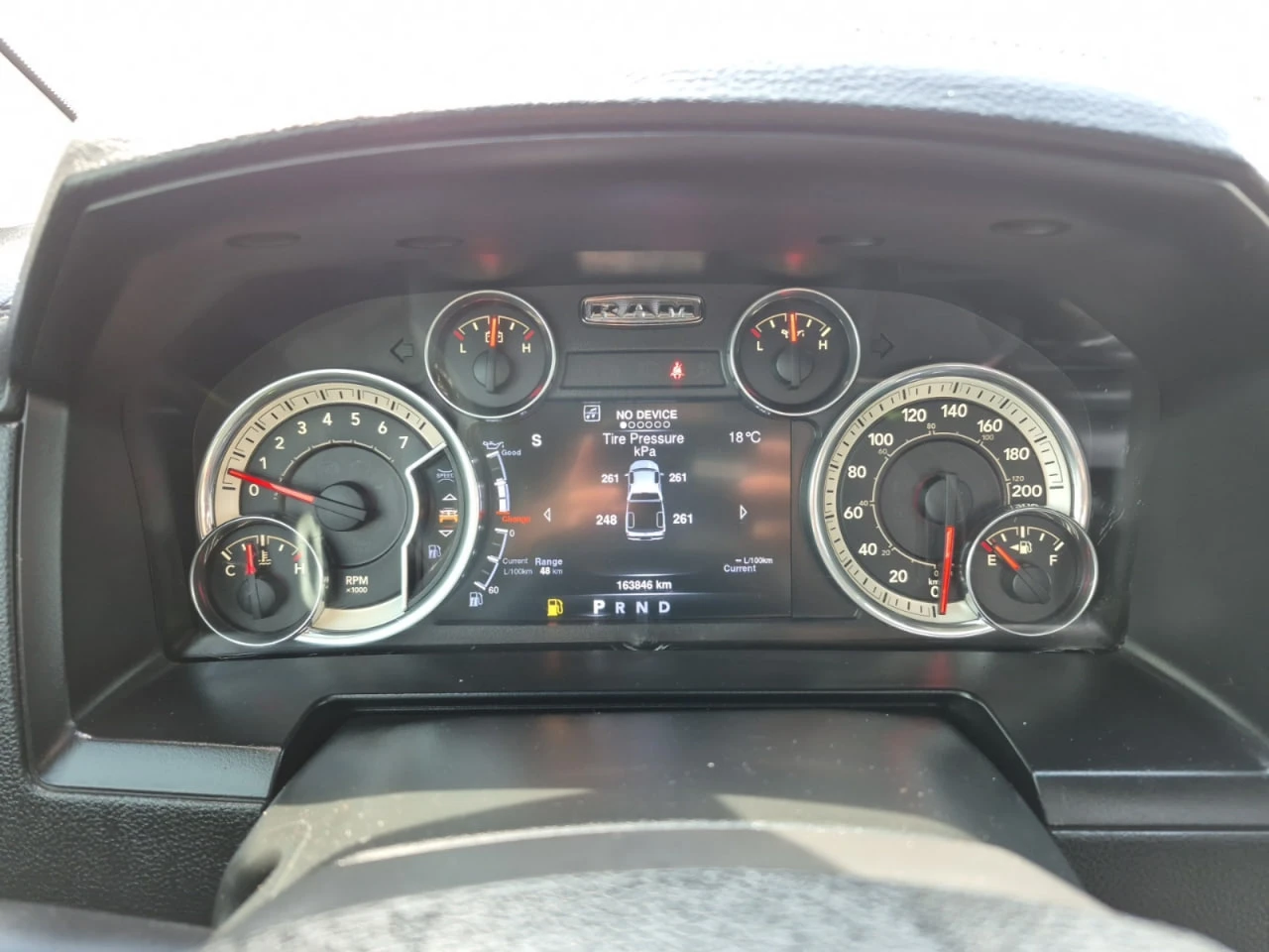 Dodge RAM 1500 * CARFAX* АВТОФИНАНСИРАНЕ* БЕЗ ПЪРВОНАЧАЛНА ВНОСКА - изображение 8