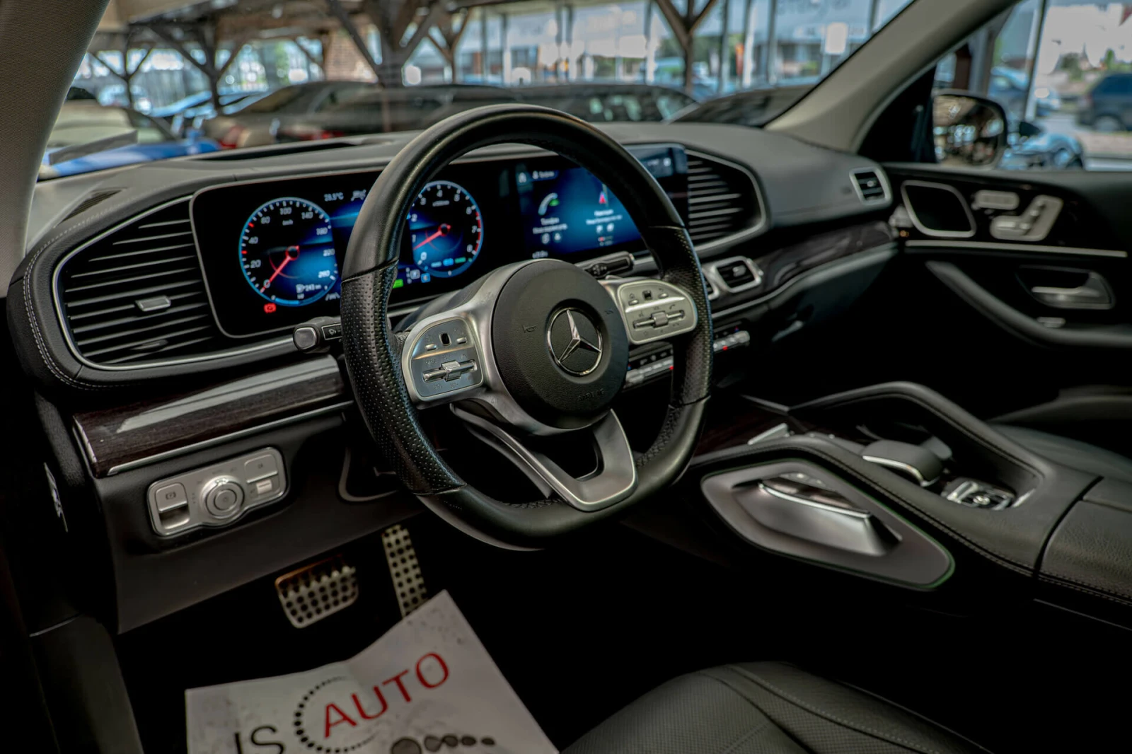 Mercedes-Benz GLS580 AMG/Обдувхане/Панорама/RSE/HuD/Камера360 - изображение 8