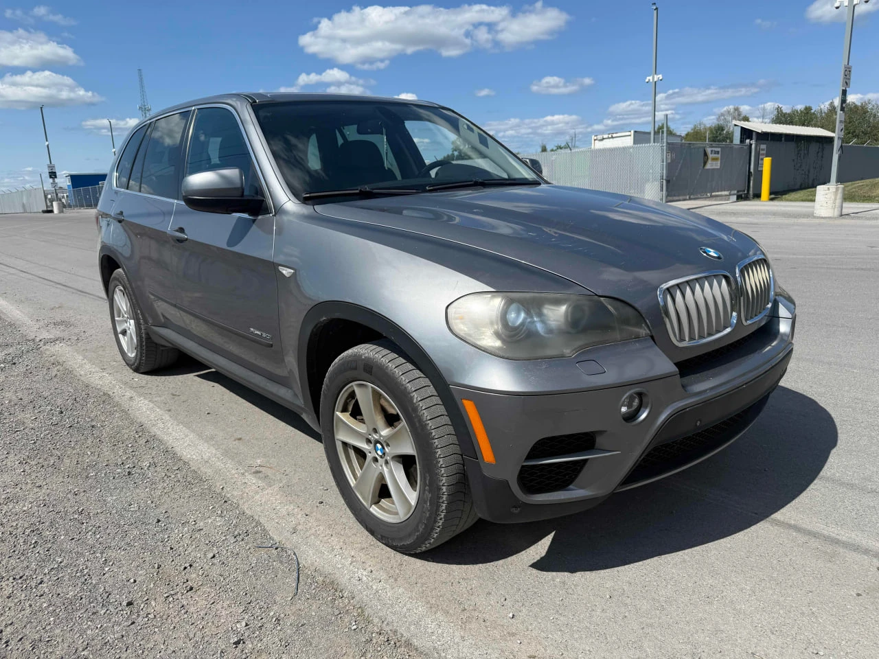 BMW X5 50I* CARFAX* АВТОФИНАНС БЕЗ ПЪРВОНАЧАЛНА ВНОСКА - изображение 2