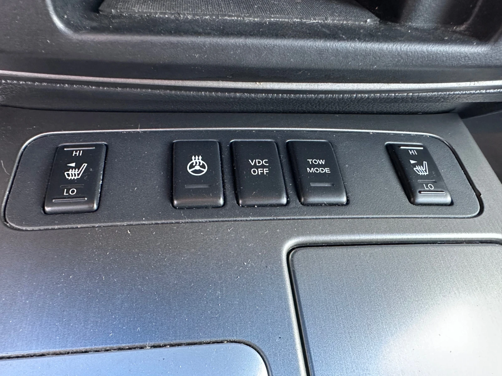 Nissan Armada  - изображение 10