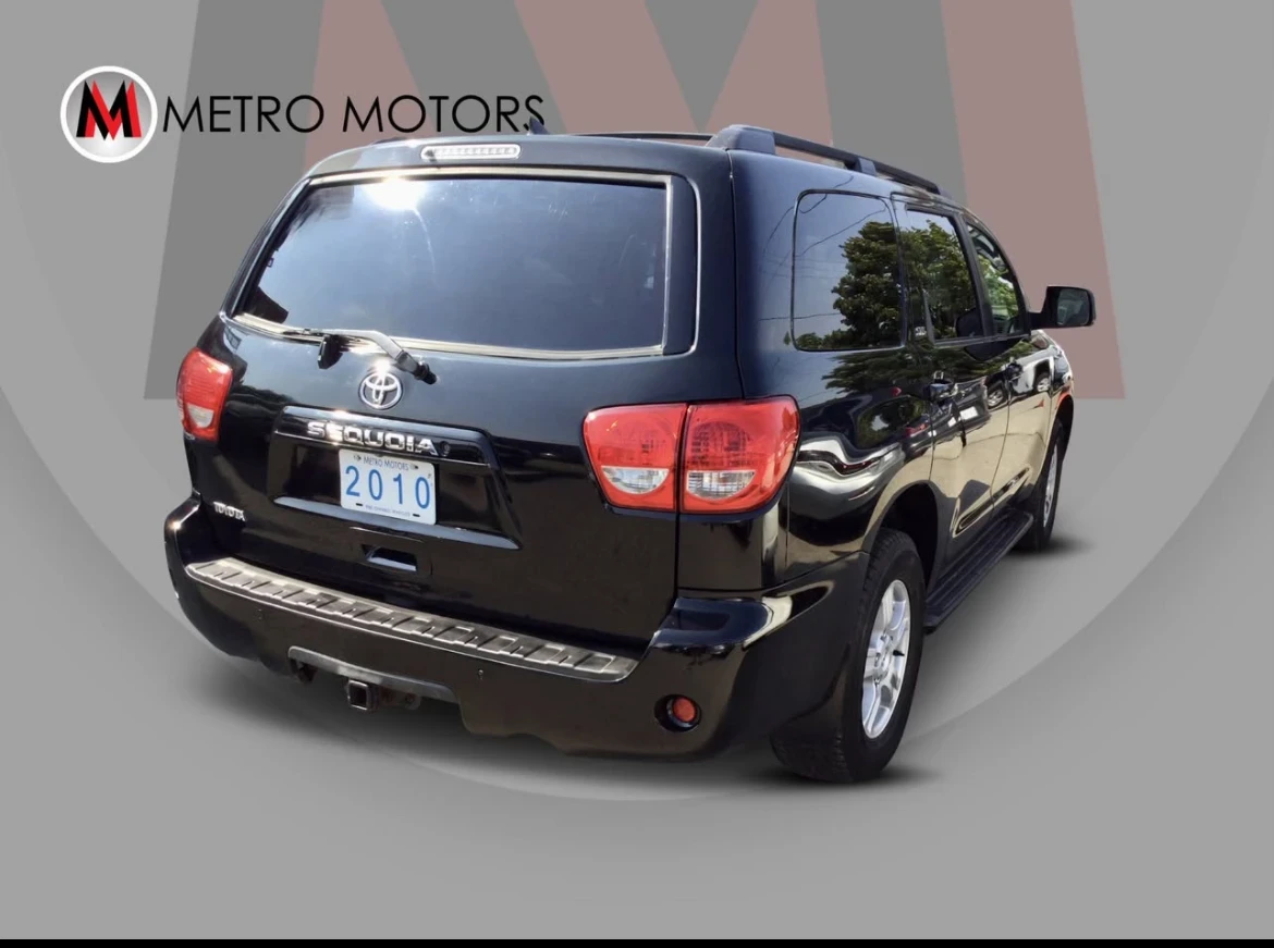 Toyota Sequoia SR5 * * 8 МЕСТА * * CARFAX * * АВТО КРЕДИТ * *  - изображение 4