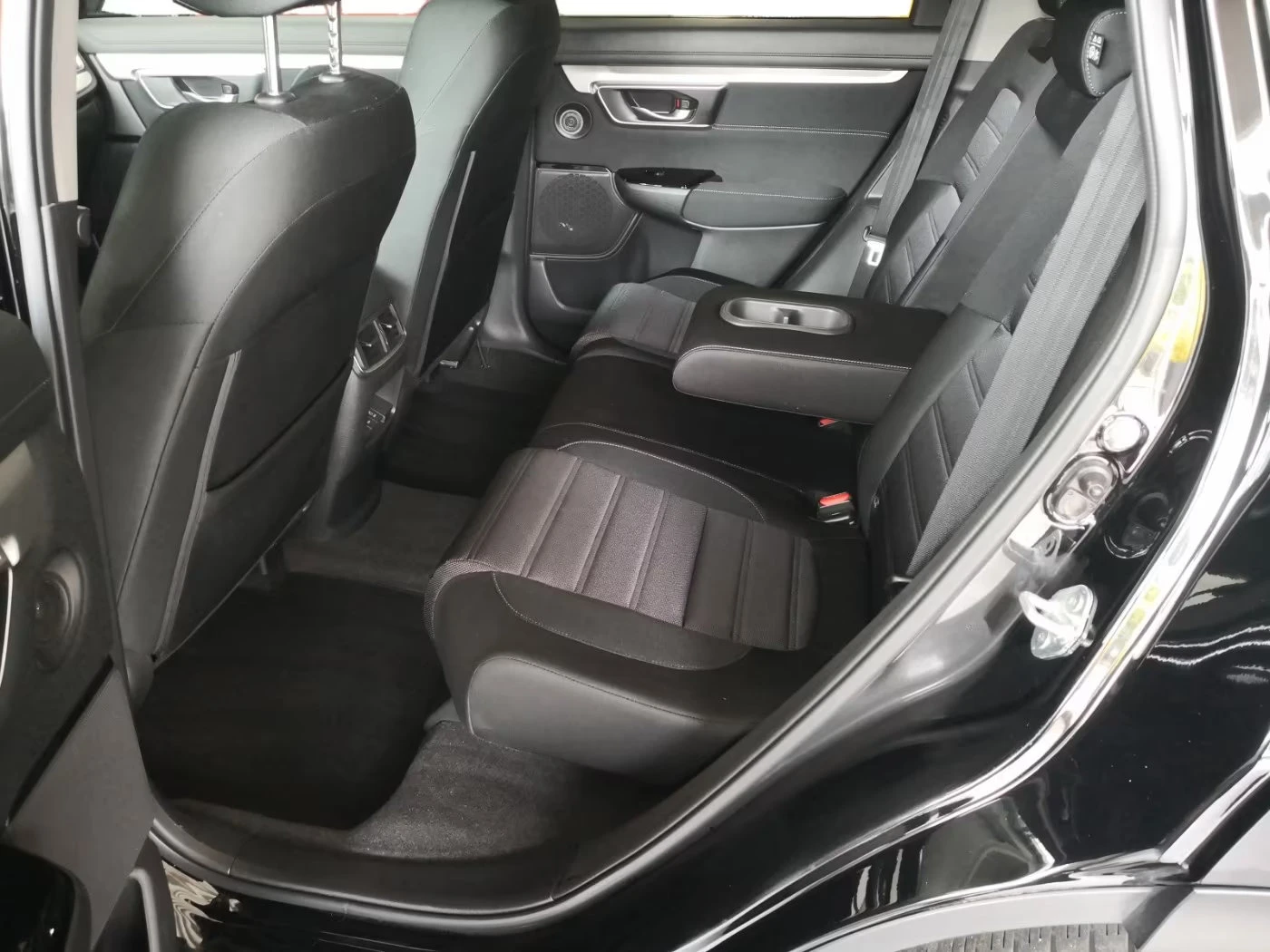 Honda Cr-v ELEGANCE/185HP/CAM/KLESS/NAVI/LED/CPLAY/698g | Mobile.bg � ����������� 13