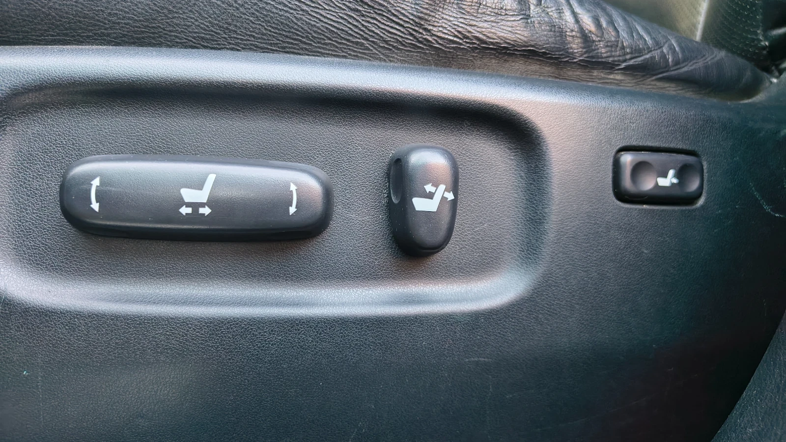 Lexus RX 400h, снимка 13 - Автомобили и джипове - 53877313