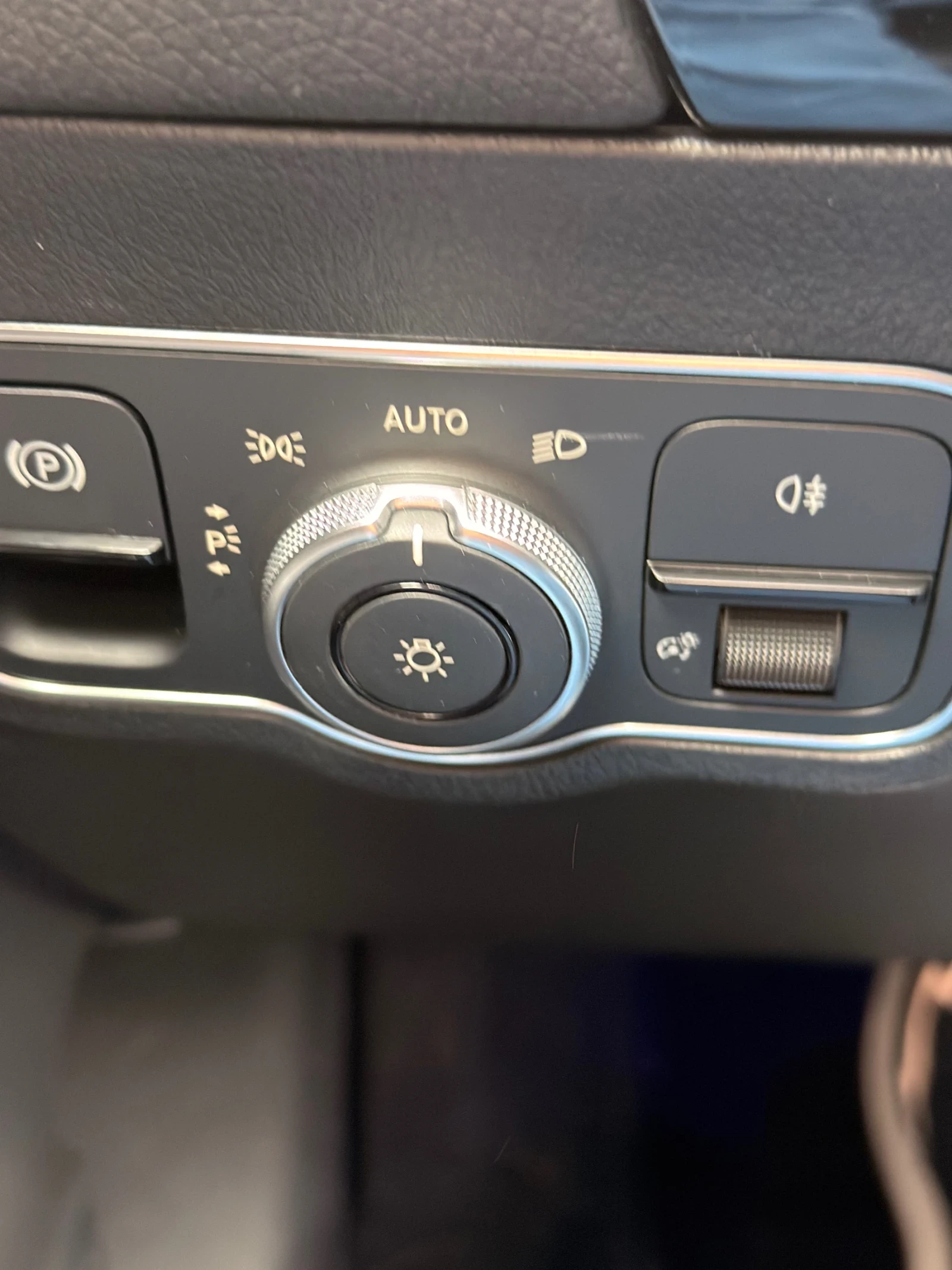 Mercedes-Benz GLA 250 4 matic, снимка 14 - Автомобили и джипове - 53891785