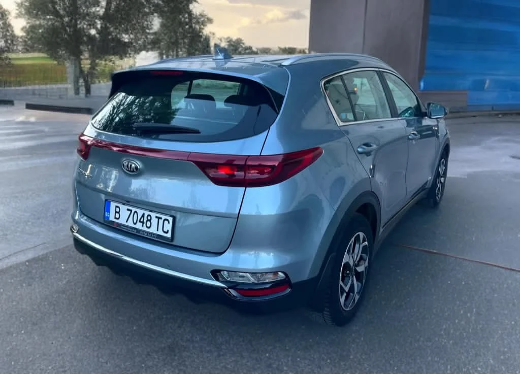 Kia Sportage 1.6 Turbo 4x4, гаранция до м.03.2028, снимка 6 - Автомобили и джипове - 54579374