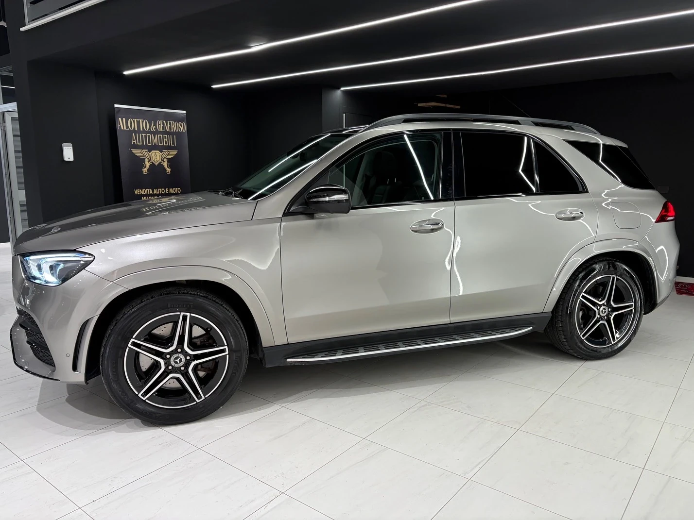 Mercedes-Benz GLE 350 de Premium Plus, снимка 5 - Автомобили и джипове - 53990863