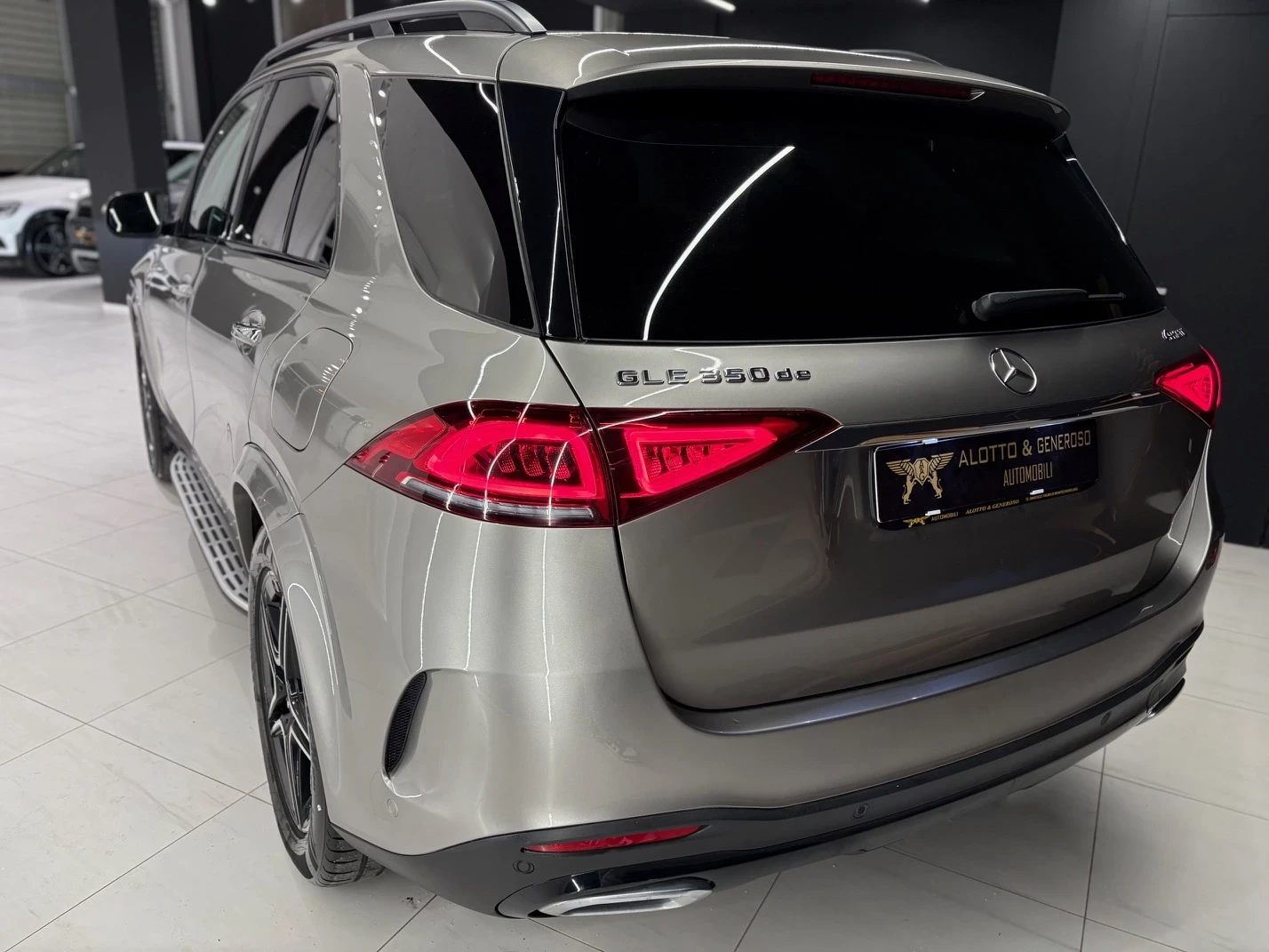 Mercedes-Benz GLE 350 de Premium Plus, снимка 4 - Автомобили и джипове - 53990863