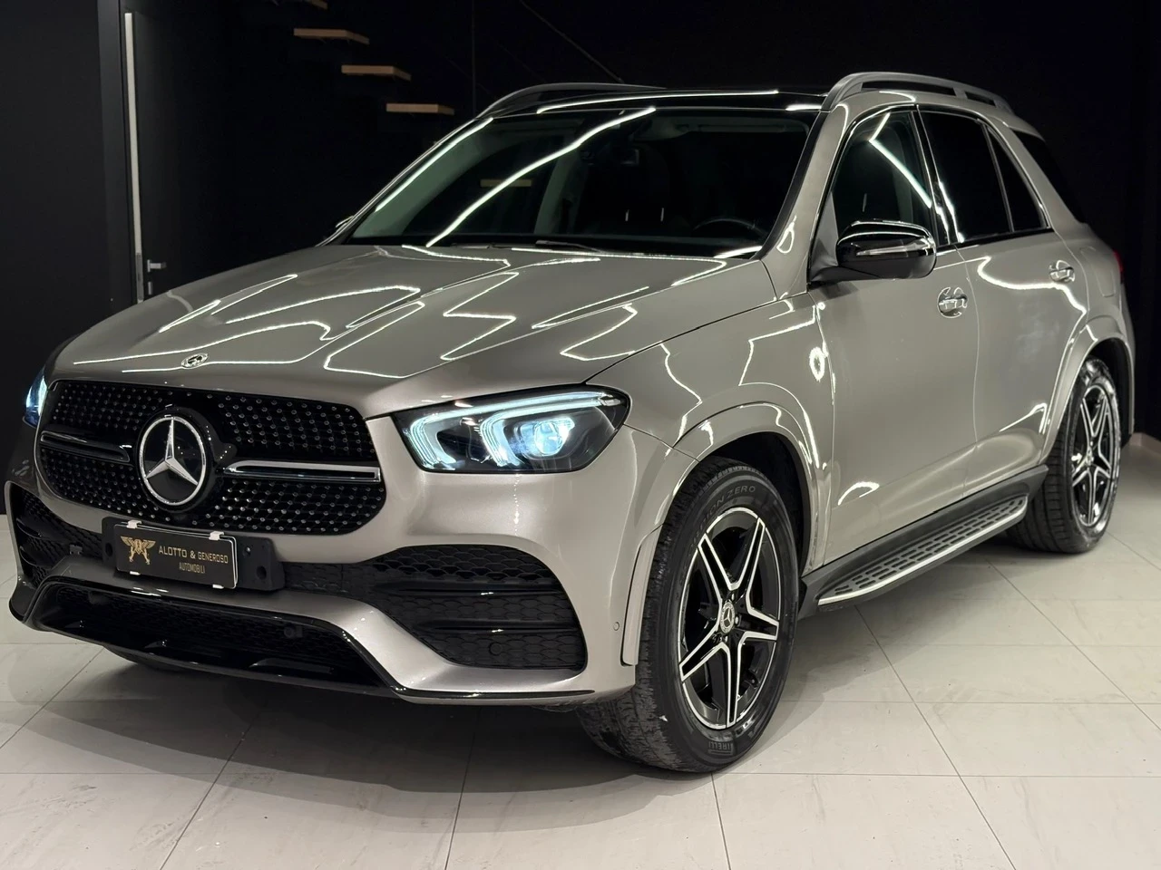Mercedes-Benz GLE 350 de Premium Plus, снимка 6 - Автомобили и джипове - 53990863
