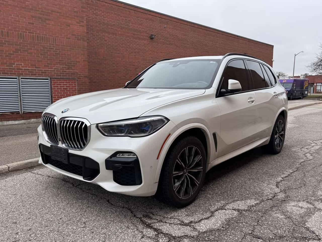 BMW X5 * xDrive40i * LASER * PANO * H/K * ПОДГРЕВИ * , снимка 2 - Автомобили и джипове - 54161971