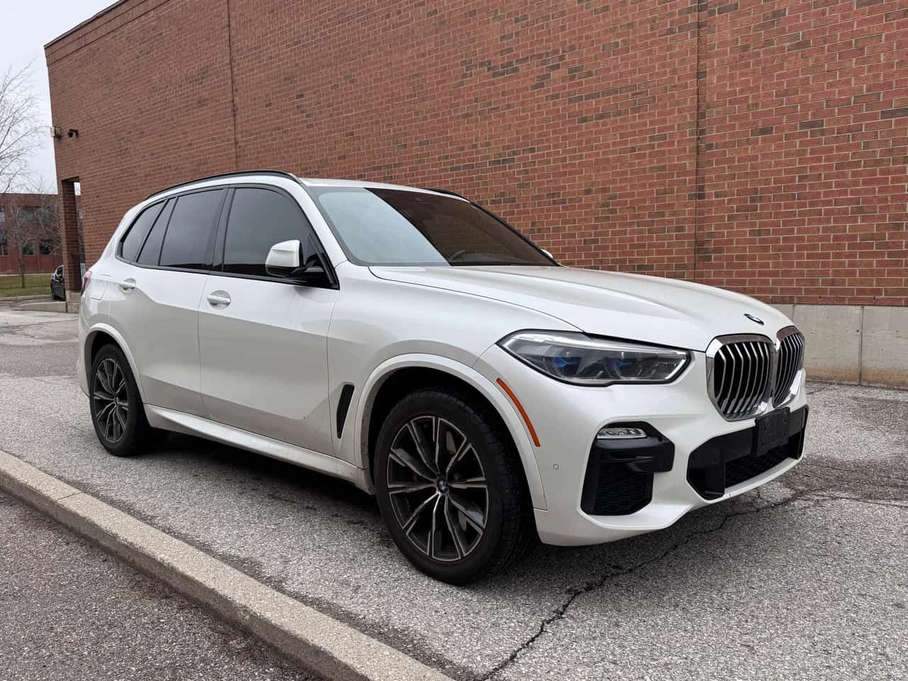BMW X5 * xDrive40i * LASER * PANO * H/K * ПОДГРЕВИ * , снимка 16 - Автомобили и джипове - 54161971