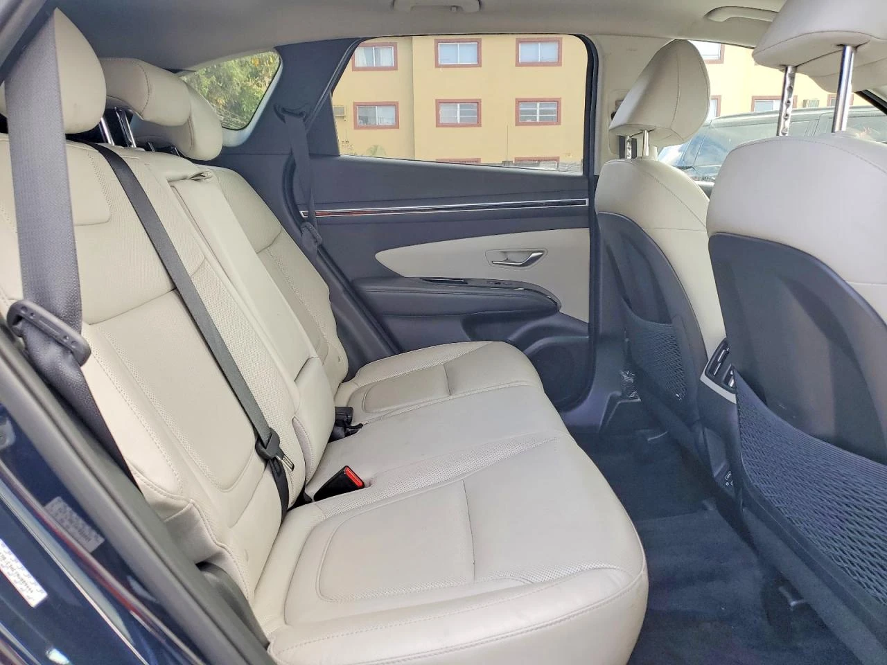 Hyundai Tucson T6 INSCRIPTION* РЕАЛНИ КМ! , снимка 10 - Автомобили и джипове - 54479634