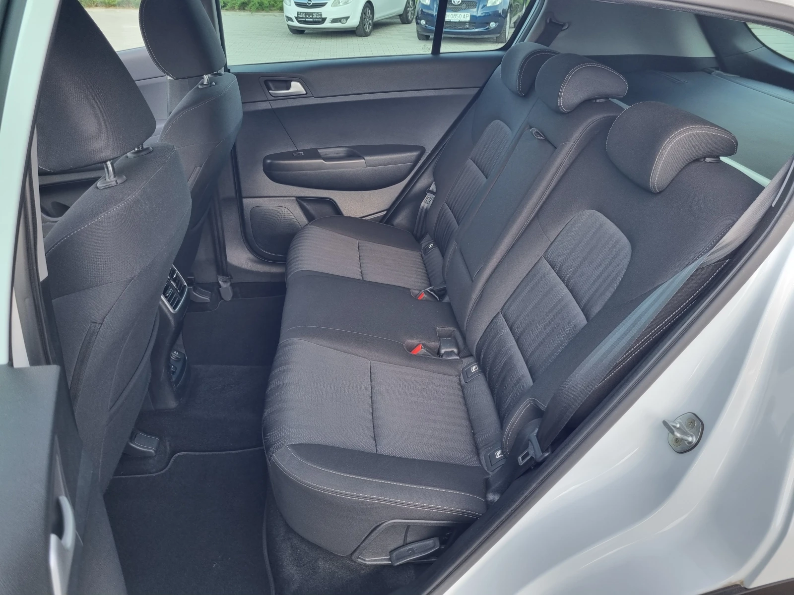 Kia Sportage 1.6 Bi-FUEL= ГАЗ= 132кс-2020г. EURO 6B, снимка 10 - Автомобили и джипове - 54592682