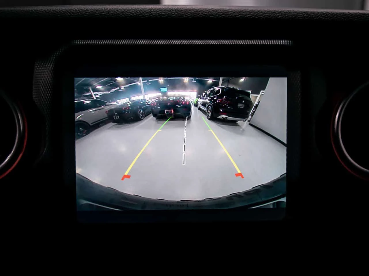 Jeep Wrangler * RUBICON 4x4 NAVIGATION REAR VIEW CAMERA * CARFAX, снимка 14 - Автомобили и джипове - 54896506