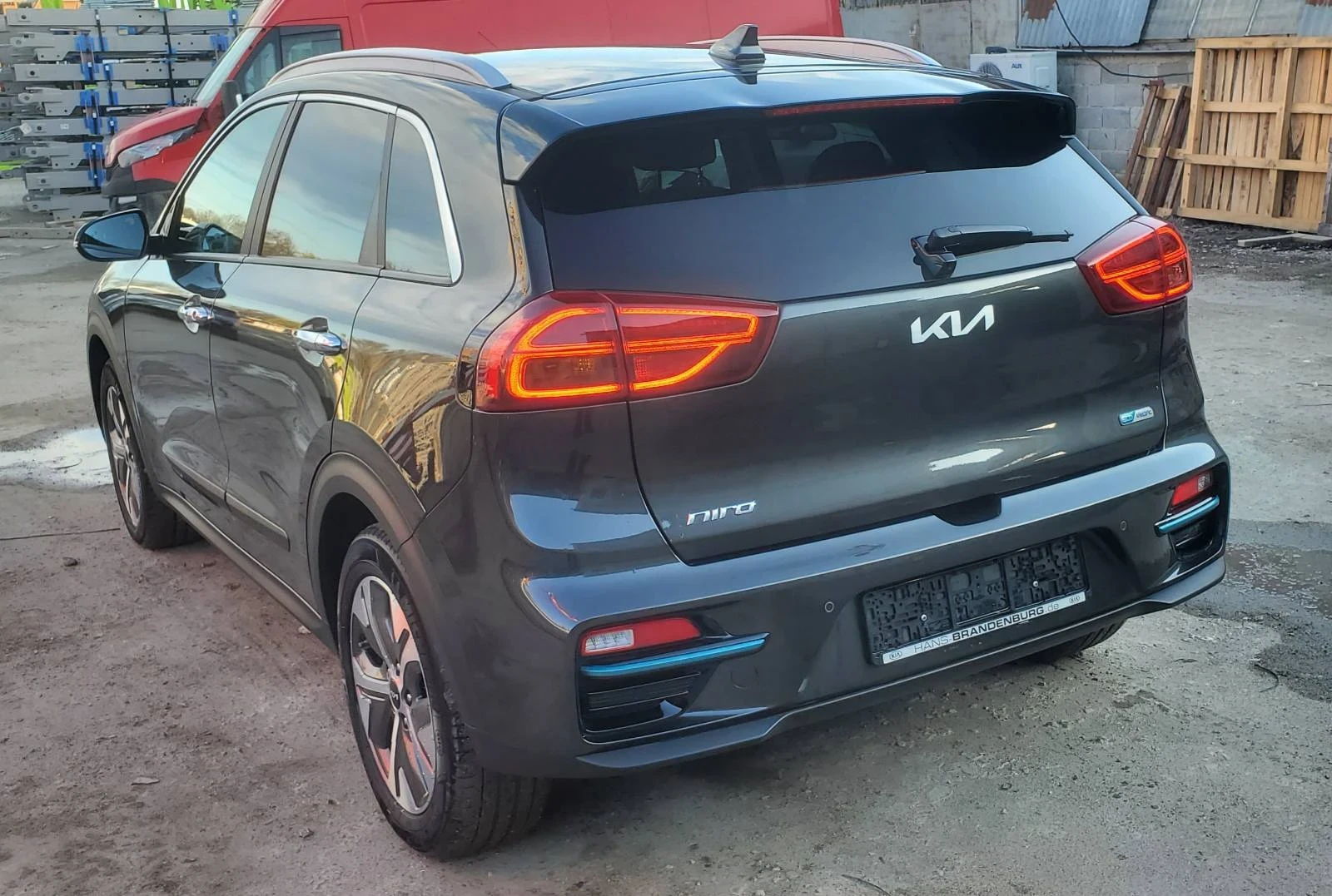 Kia Niro 65kwh Всички екстри, снимка 6 - Автомобили и джипове - 55016563