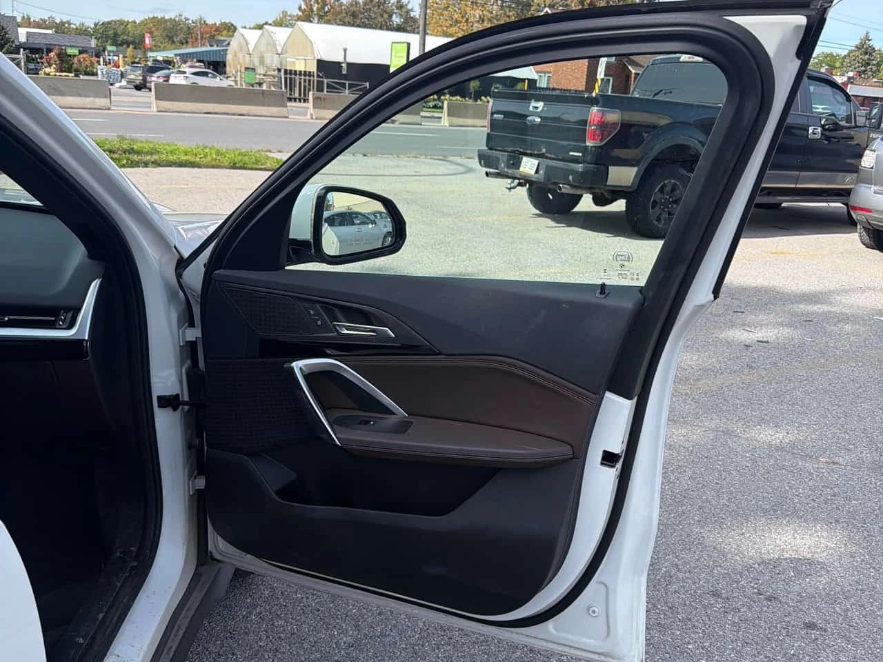 BMW X1 / 28i / ��� ��������� / ���������� | Mobile.bg � ����������� 12