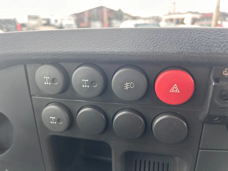 Iveco Deily 50C 13 2.8D ТРИСТРАНЕН САМОСВАЛ , снимка 16 - Бусове и автобуси - 53005829