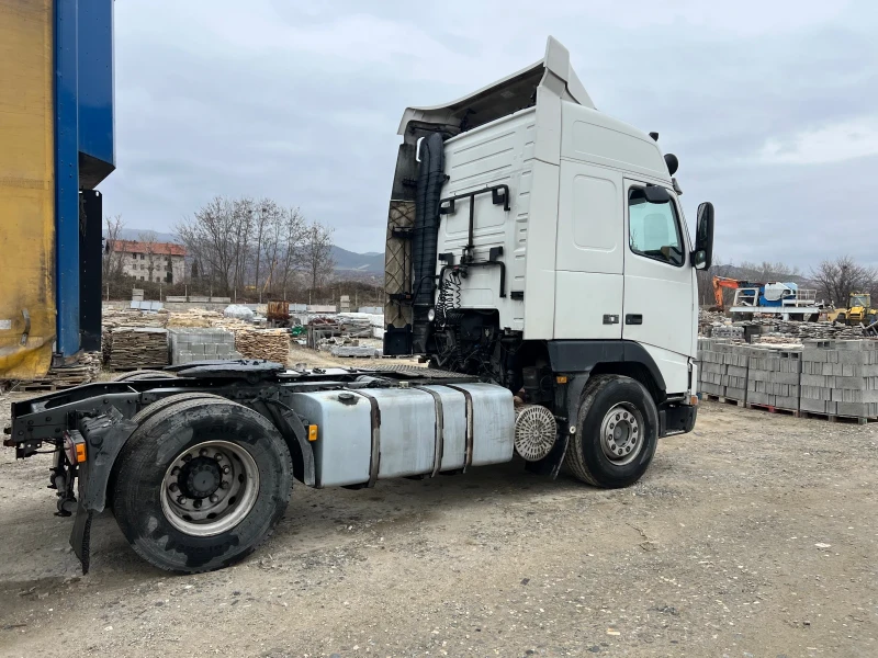 Volvo F12, снимка 4 - Камиони - 49165469