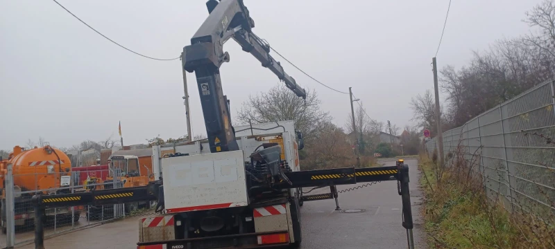 Iveco Stralis, снимка 6 - Камиони - 52789146