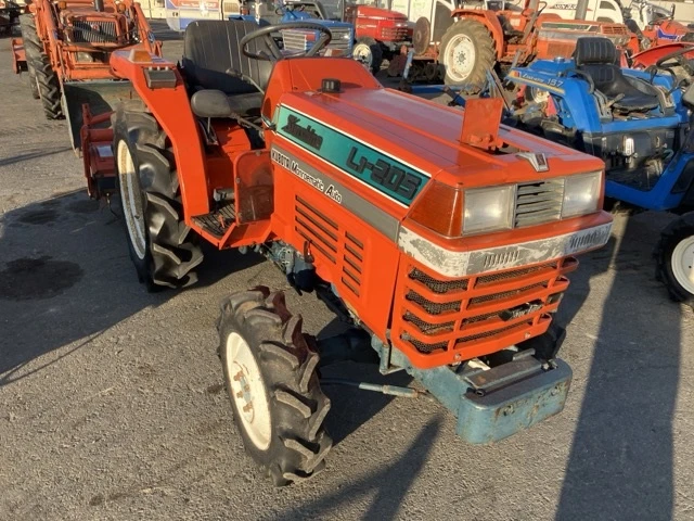 Трактор Kubota ВНОС 31.05.2026, снимка 2 - Селскостопанска техника - 54624361