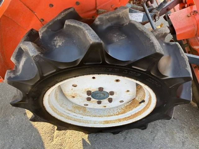 Трактор Kubota ВНОС 31.05.2026, снимка 6 - Селскостопанска техника - 54624361
