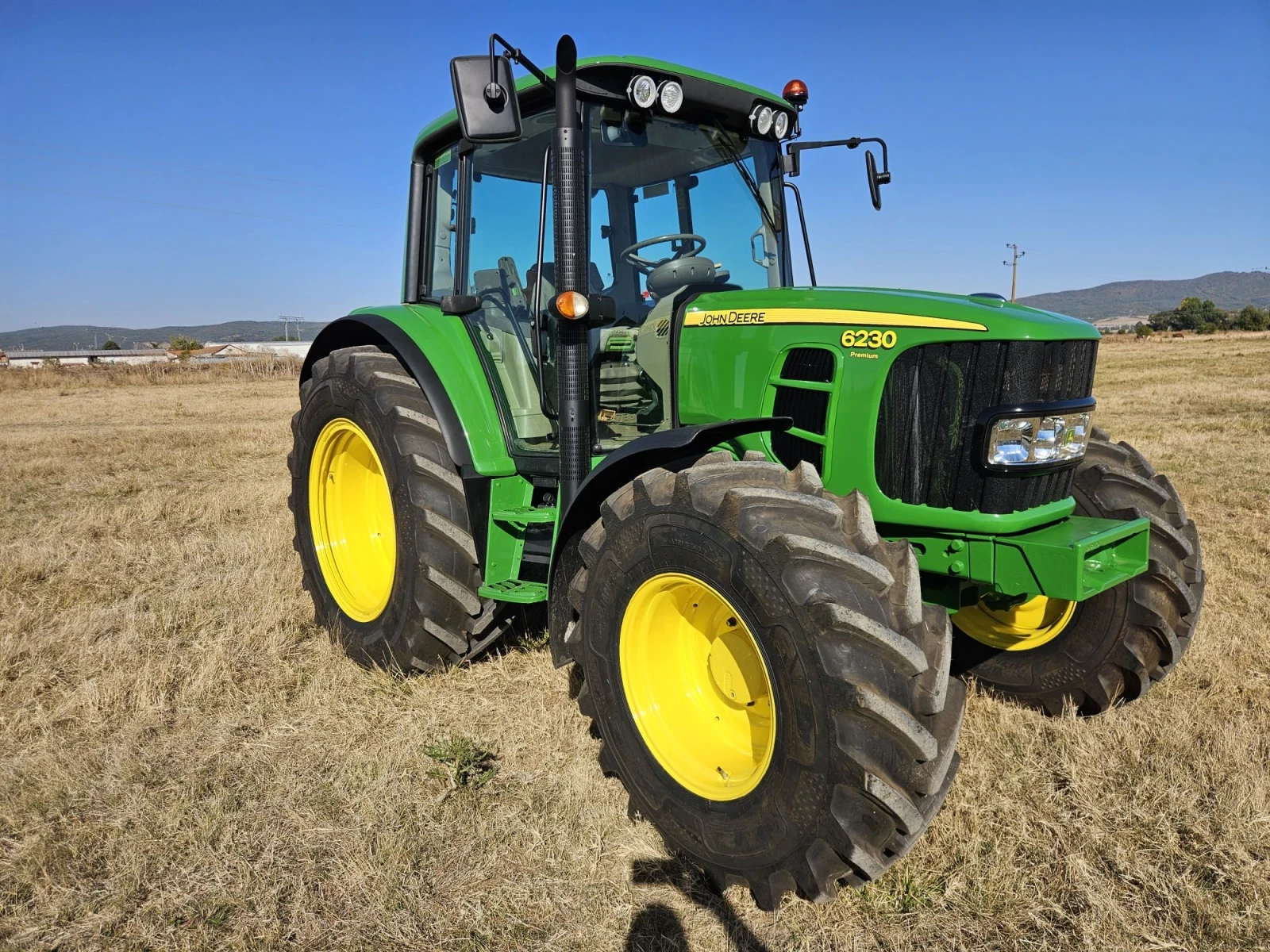 Трактор John Deere 6230 PREMIUM, снимка 4 - Селскостопанска техника - 56404463