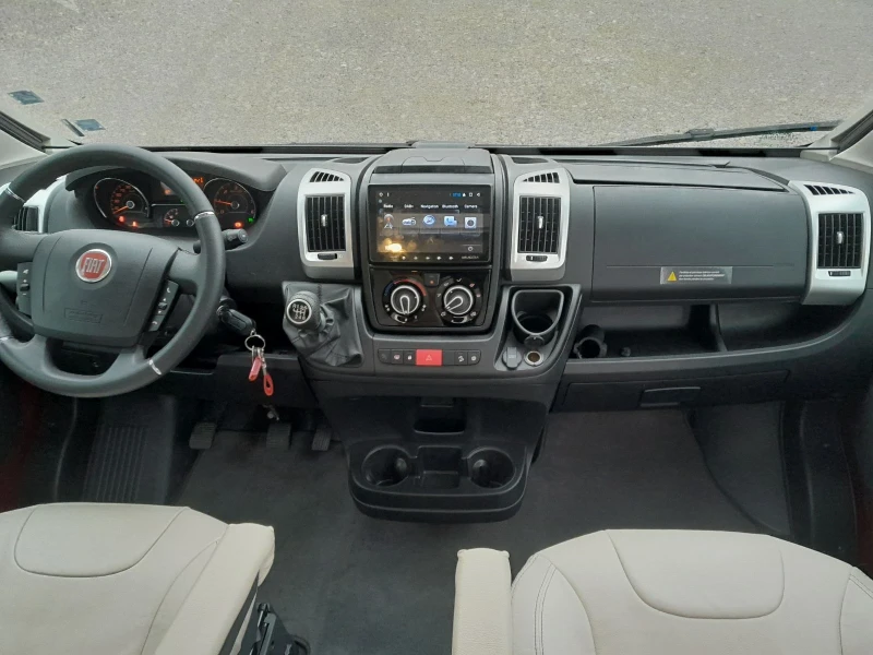 Кемпер Pilote Bantam 600, снимка 9 - Каравани и кемпери - 53394065