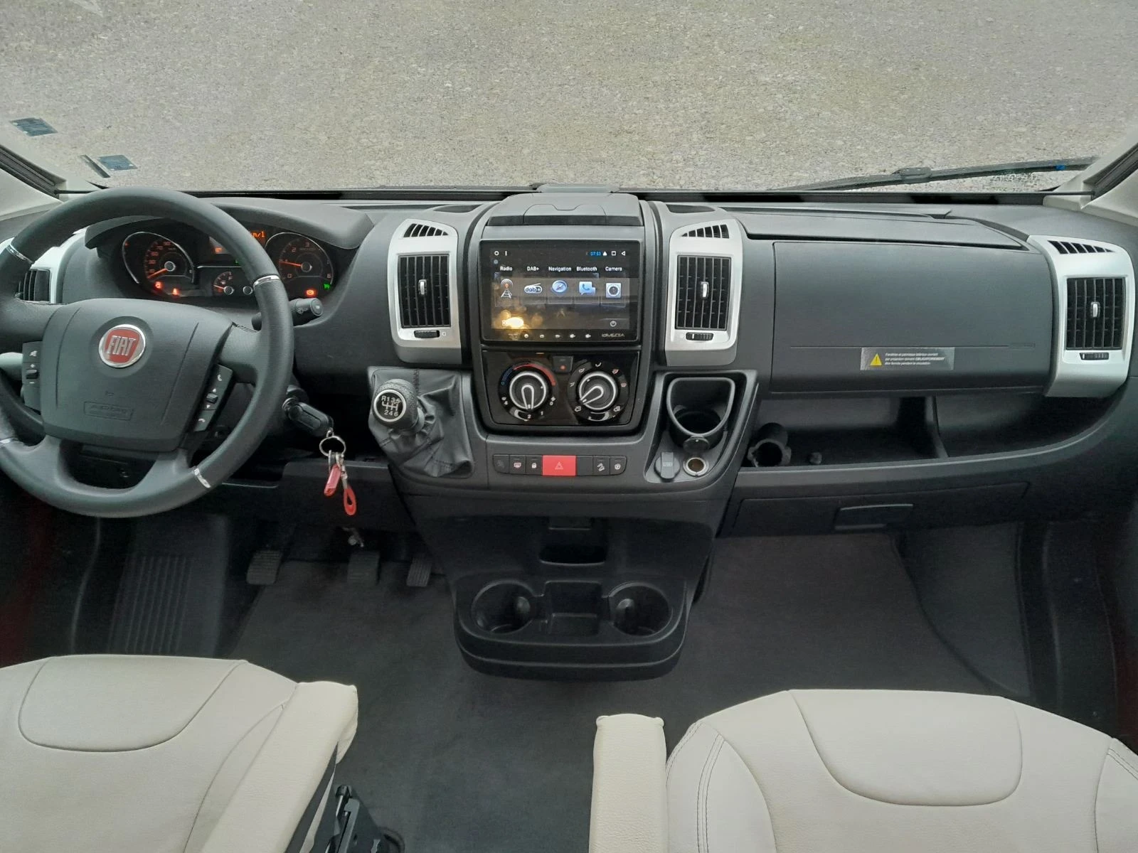 ������ Pilote Bantam 600 | Mobile.bg � ����������� 9