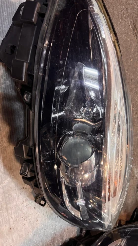 Оригинални Фарове зa Renault Scenic 2012 - 260106928 / 89906002 / 260601946 / 89906003, снимка 2 - Части - 52931089