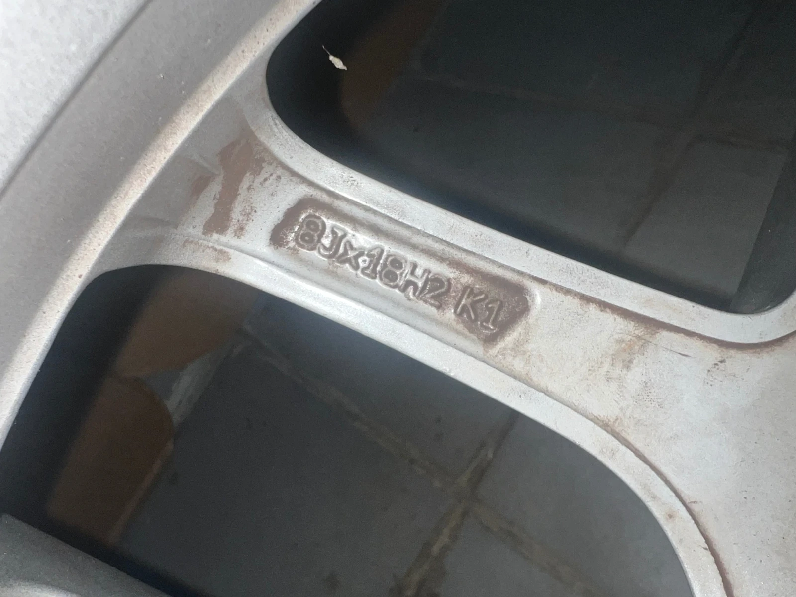 Джанти, снимка 3 - Гуми и джанти - 53897120