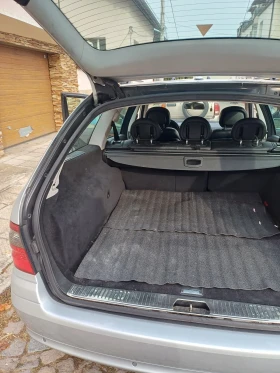 Mercedes-Benz 220 2.2, снимка 3