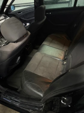 BMW 330, снимка 10