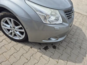 Toyota Avensis Комби, снимка 8