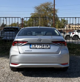 Toyota Corolla 1.5 CVТ Executive, снимка 2
