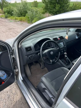 VW Golf | Mobile.bg    6