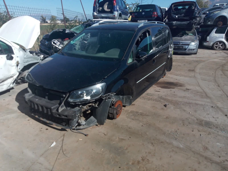 VW Touran 1.4tsi[CDG], снимка 5 - Автомобили и джипове - 45613891